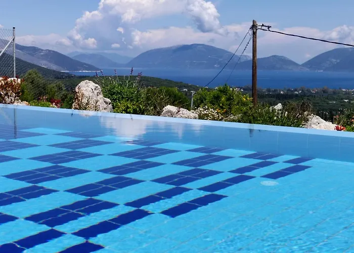 Villa Iremia, Piscine A Debordement & Vue Mer Panoramique Villa Chaliotata