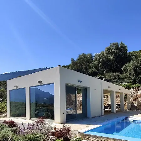Вилла Iremia, Piscine A Debordement & Vue Panoramique *